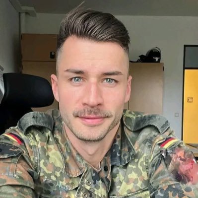 ADammenhai34391's profile picture. I’m janaman from Germany 🇩🇪 I’m a military officer and a fitness coach , fight for the right