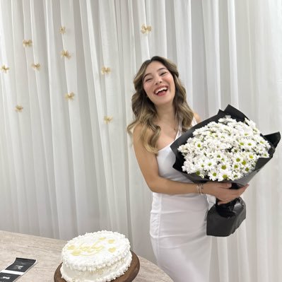 baznaleyla's profile picture. 