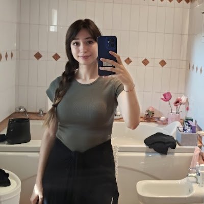 _gloriaolivae's profile picture. 23

@UNIMORE_univ  @unipr