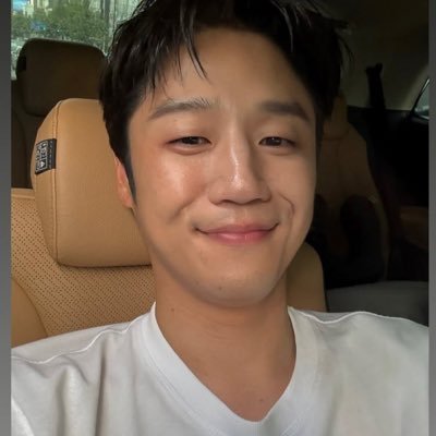 gudowonie's profile picture. 