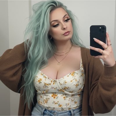 Kaweilanii's profile picture. 💟