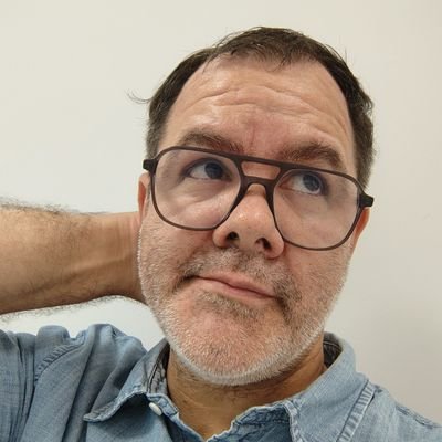 Anuc_Franco's profile picture. Todo el poder al pueblo 

Orgullosamente naco, chinto y chairo.

No puedo confiar en alguien que no sabe la diferencia entre Wey ya y Ya wey.

Te sigue