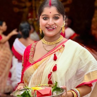 moumita444's profile picture. 👩simple girl
💄Makeup artist by profession
🎉Wish me on 8th November
DM for collaboration