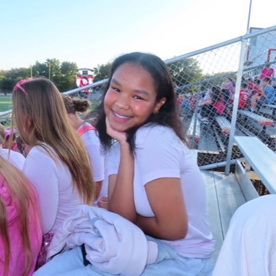 worldsbestgirl3's profile picture. 