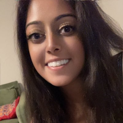 aaaashhhaaa's profile picture. ey-sha