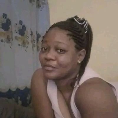 MaheninaR99319's profile picture. 