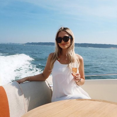 Lydia926Miller's profile picture. I love food because it bridges hearts and cultures. 🍱🌶️ Each bite holds a story — passion, heritage, and joy. 🍜💬 Not chasing trends ❌🍔, just craving flavor