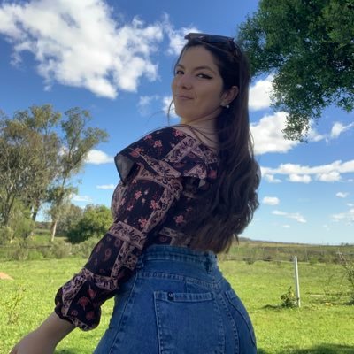 tamaralu1891's profile picture. 𝕷𝖔 𝖖 𝖓𝖔 𝖙𝖊 𝖒𝖆𝖙𝖆 𝖙𝖊 𝖍𝖆𝖈𝖊 𝖒á𝖘 𝖋𝖚𝖊𝖗𝖙𝖊, 𝖒á𝖘 𝖉𝖚𝖗𝖆, 𝖒á𝖘 𝖋𝖗í𝖆, 𝖒á𝖘 𝖘𝖊𝖝𝖞 🌻   Mamá de 𝐸𝓂𝒾𝓁𝒾𝒶🥰❣️