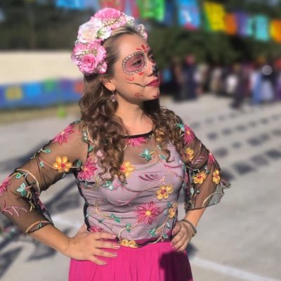 Vikkyroy15's profile picture. 