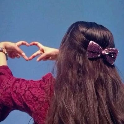 Saniya_0000's profile picture. 