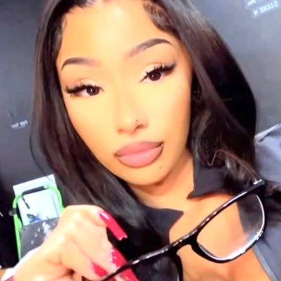 rchrelevance's profile picture. pretty lies & private flights. chrome nails, cold heart, camera flash. she doesn’t chase — she’s the reason they run. rp purposes only.