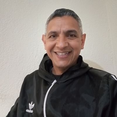 senseyruiz's profile picture. Recuerda que en la vida recorremos a través de muchas sendas, algunas son muy duras y difíciles pero siempre nos aguardan sendas llenas de alegrías y sorpresas