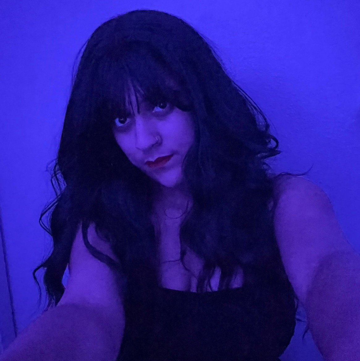 payrichmommie's profile picture. Quiet income for calm creatives 🌙 Simple, duplicatable system to work from home ↓ Discover your soft-life system