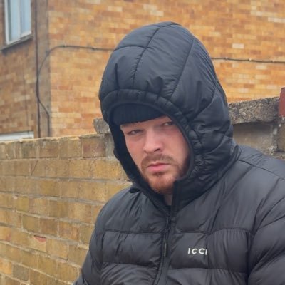 thecharlessy's profile picture. instagram: @thecharlessy Tiktok: @thecharlessy