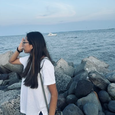 haditarobloxita's profile picture. Not everything is fine