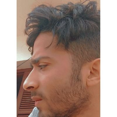 SadrawiOmar's profile picture. No ounahi no party 🏊