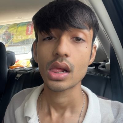 harshitp0sting's profile picture. well idk