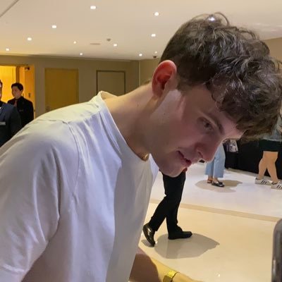 roarbykatyp's profile picture. oh okay