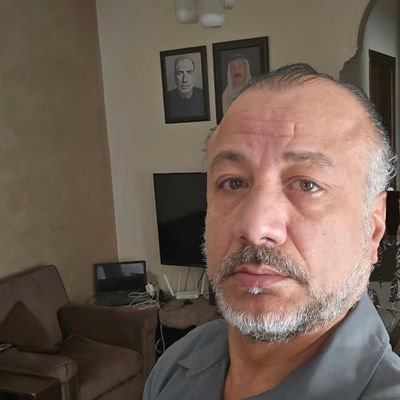 gevaraisak's profile picture. لن أرتد حتى أزرع في الأرض جنتي أو أقتلع من السماء جنة أو أموت أو نموت معاً.