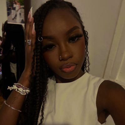la__merva's profile picture. 