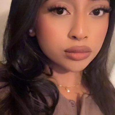 f4himaa's profile picture. 