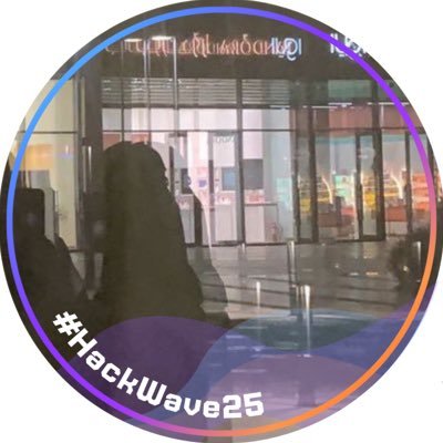 ____li1's profile picture. HR Specialist | Events & Media Creator | Co-founder @Pre_Hack1 | B.B.A. in Business Administration | Advisory Board Member – BA Dept @TaifUniversity 📸🏀💞🛹