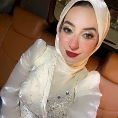 adan282's profile picture. حبيبة المطر ، محبوبة الحمائم (سميراميس) ، عاشقة الكتب ، هوائية المذهب Gryffindor🦁 .. pharmasista ……🦋 ♥️ 🦞أم ليلى👩‍👧