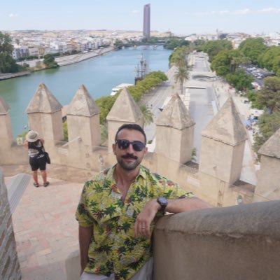 tahsincankose's profile picture. Robotics Software Engineer MSc • METU • Cappadocian • Run, pull up, swim, ski, travel