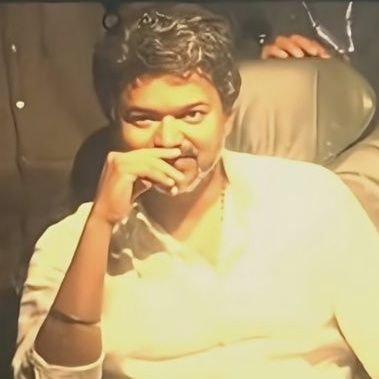 ursvjraj's profile picture. |Fan of ThalapathyVijay🛐 |MSD🐐|STR🤙|TVK🖤