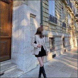 esquiuel1764829's profile picture. 