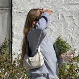 serratecri73116's profile picture. 
