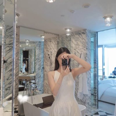 neeradha2's profile picture. 