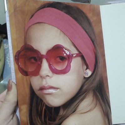 lockigess's profile picture. 