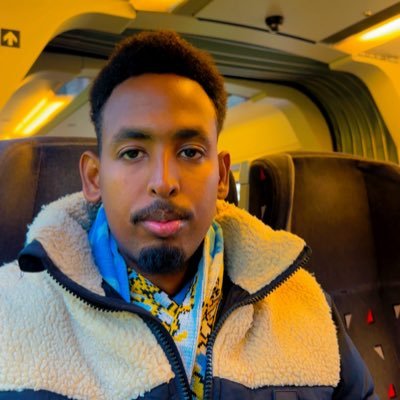 wehlie_ahmed's profile picture. I have no idea what I’m doing, but it’s working so far.