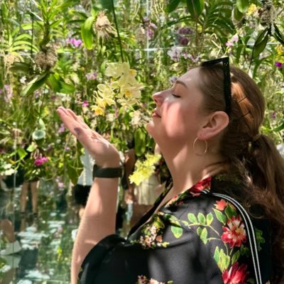 _SydneyMeghan_'s profile picture. // 26 // ✧･ﾟ: * I want your 𝕞𝕚𝕕𝕟𝕚𝕘𝕙𝕥𝕤 ｡ﾟ☆ : *. ☽ * : .･ﾟ