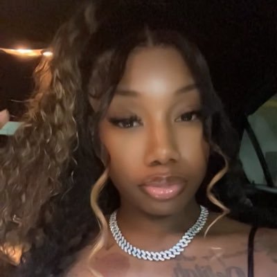 Navii_Areyona's profile picture. Sc: Laa_Nav22 🖤