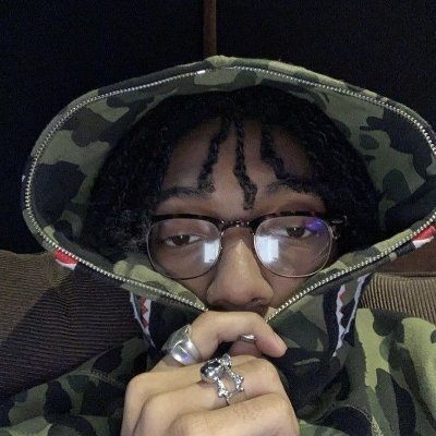 20y | •designer xz