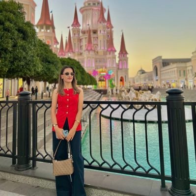 FerayTegin's profile picture. 𝒟𝒾𝓃𝓁𝑒𝓂𝑒𝓃 𝑔𝑒𝓇𝑒𝓀𝑒𝓃 𝓉𝑒𝓀 𝓈̧𝑒𝓎 𝓀𝑒𝓃𝒹𝒾 𝓀𝒶𝓁𝒷𝒾𝓃🤍