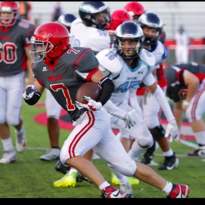 BlastBrews93721's profile picture. Bedford High School ‘29 | RB/LB/PR/KR | 5’10, 145lbs | GPA: 3.8 | Multi Sport Athlete