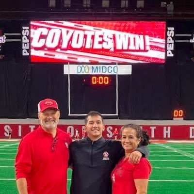 CoachBStrauss's profile picture. @SDCoyotesFB Assistant CB Coach/Recruiting