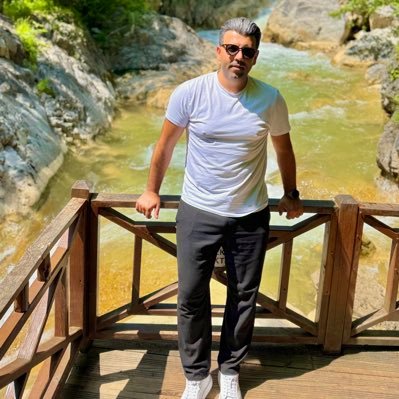 OktayAksuuuu's profile picture. MEB 
Beden Eğitimi Öğretmeni
İGÜ- Yüksek Lisans
Mustafa Kemal Atatürk 🇹🇷