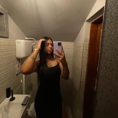 sarahx_zx's profile picture. 𝙸'𝚖 𝚒𝚗 𝚊 𝚑𝚞𝚛𝚛𝚢 𝚝𝚘 𝚎𝚡𝚒𝚜𝚝 🦋✨🤍🌞🪬