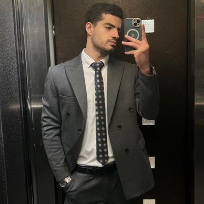 Akiii79's profile picture. 