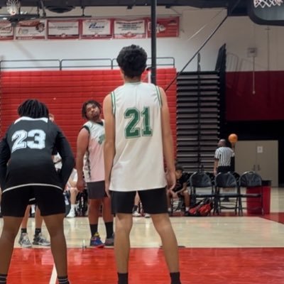 MarioFayadC28's profile picture. C/28|6’5 180|Victor Valley HS Ca | 3.2 GPA|D.O.B-1/1/2010| Phone# 760-906-2754| https://t.co/w1ZExZDmHn