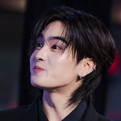 Cuiteisnotme's profile picture. 🤍PerthSanta🖤
🌻 Joongdunk🌵

                                all love no hate 💕          

Tiktok: @perthsantacuties