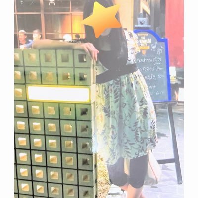 shinemariko19's profile picture. 初Twitterをやり始めよく分からない状態です。映画&読書好きです。好きな映画監督はハネケ、アントニオーニ、ブニュエル、ルイ・マル、ゴダール、トリュフォー、ブレッソン、ベルイマンなどです。 Youtubeで映画感想あげてます。#映画 #映画好きとつながりたい #読書