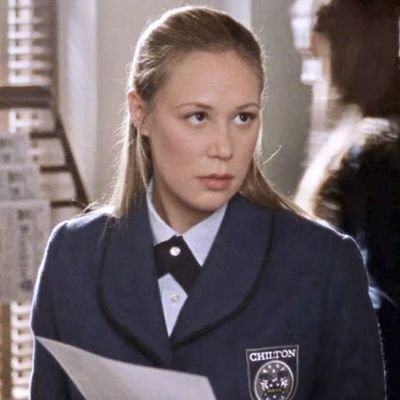 brunaestuda's profile picture. estudante de técnico (3/4) e bacharel em enfermagem (6/11)