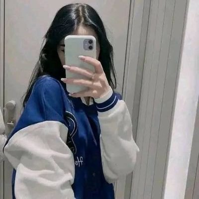 zys5378's profile picture. اليوم أنا الشخص الذي كنت أنتقد كل تصرّفاته و أفكاره قبل سنة و لا أعلم من أنا في المستقبل متناقض احياناً و لست منافقاً ابداً
❤️❤️💙💙💙🤍🤍💜💜💚💚💚❣️🩷🩷🧡🧡🤎
