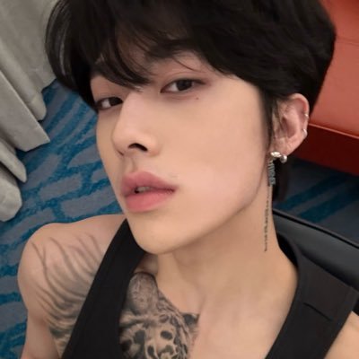 zairawrr's profile picture. #리키 #텐 #니콜라스 : # 1 wayzennie and ricky fan