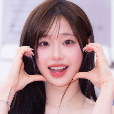 merecidowo's profile picture. I’ll stay right here so it doesn’t feel like our love is going too fast 🏩 @pookietron3000